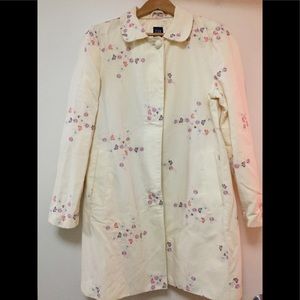 Size L Gap Women’s trench coat
